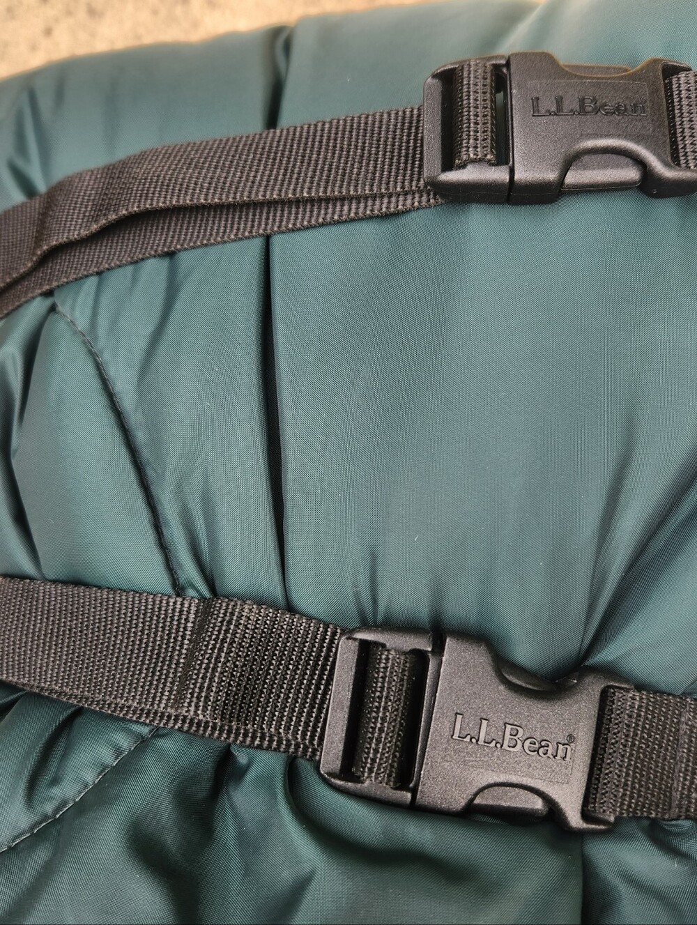 Adult LL BEAN 40° Teal Puffer Sleeping Bag - Picture 15 of 15